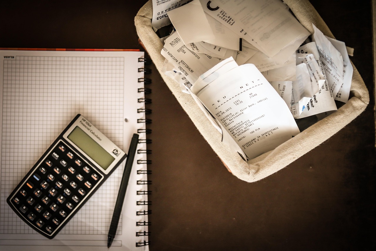 receipts in trash can pixabay